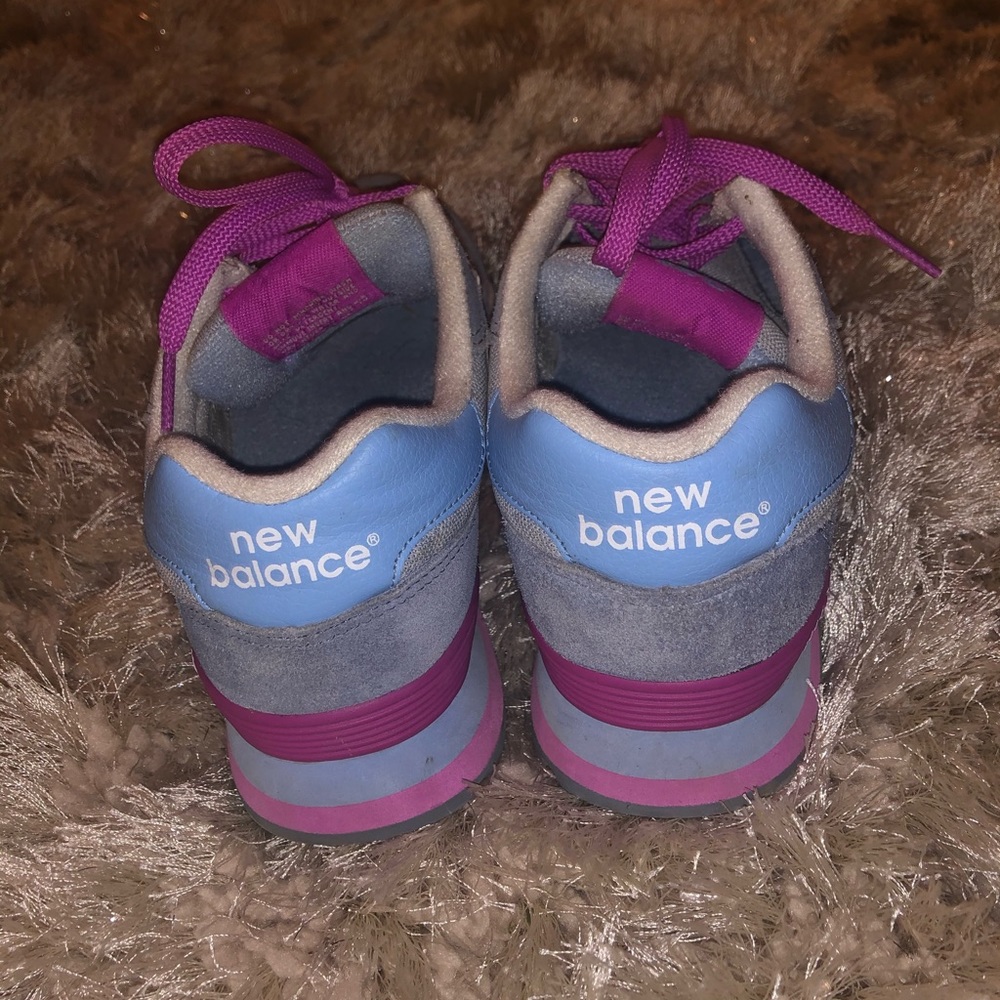 New Balance Tennis Shoes View 2